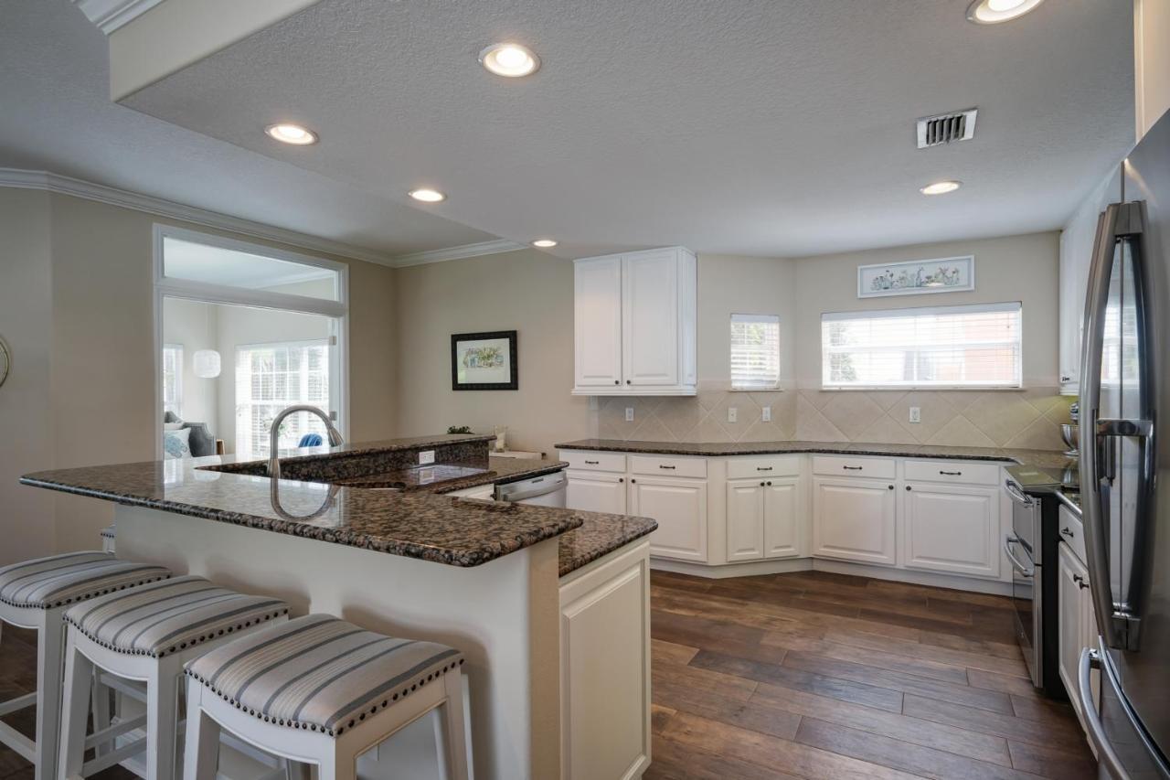 Hibiscus Hideaway Condo Walk To Historic Bridge St Bradenton Beach Exterior foto